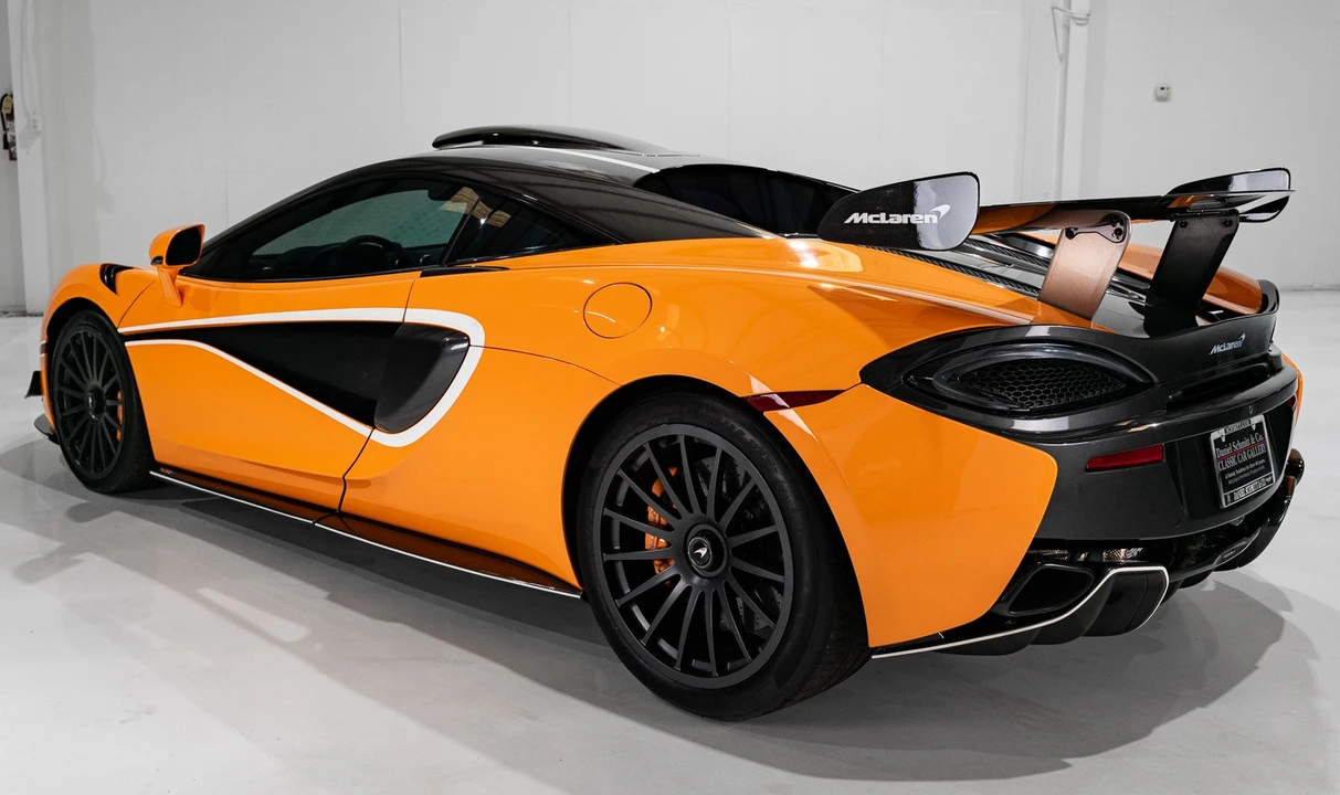 2020 McLaren 620R - Image 9 of 21