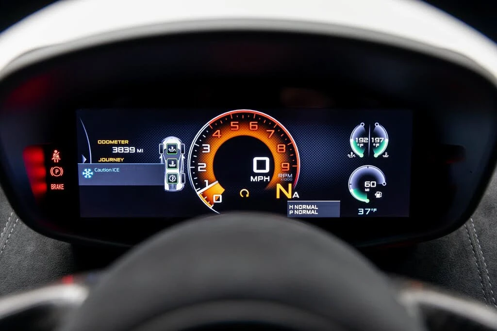 2020 McLaren 620R - Image 16 of 31