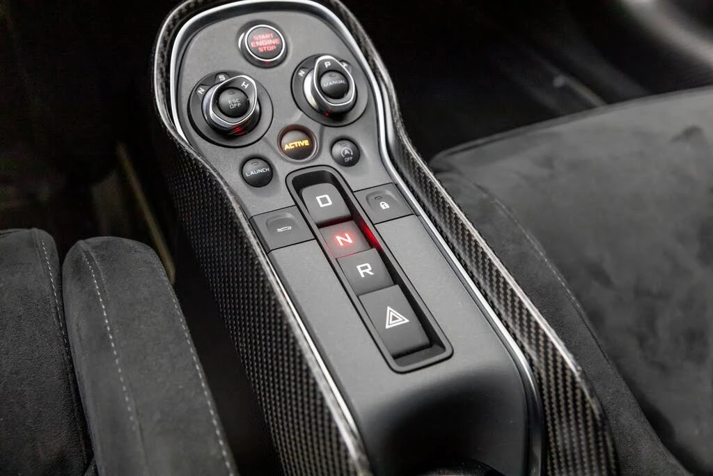 2020 McLaren 620R - Image 15 of 31