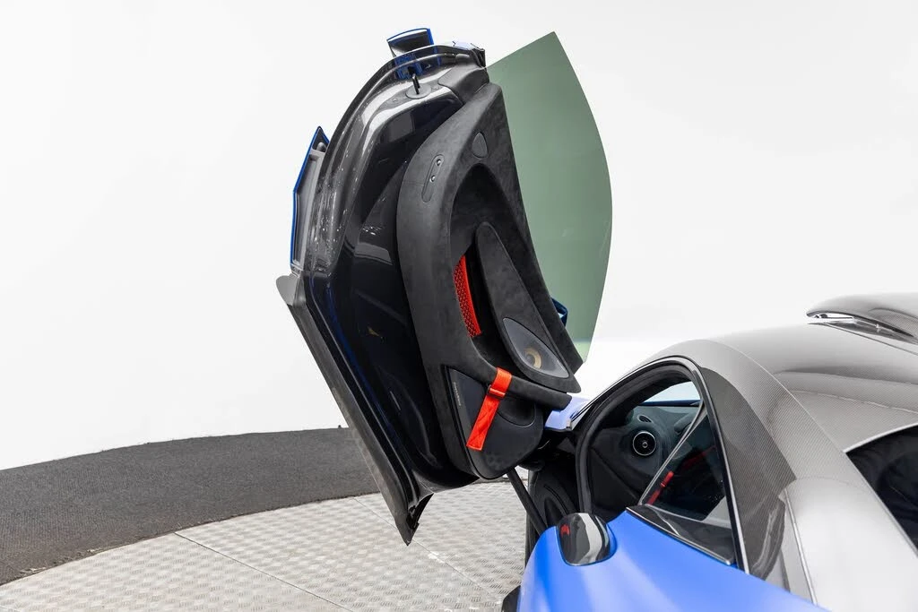 2020 McLaren 620R - Image 21 of 31