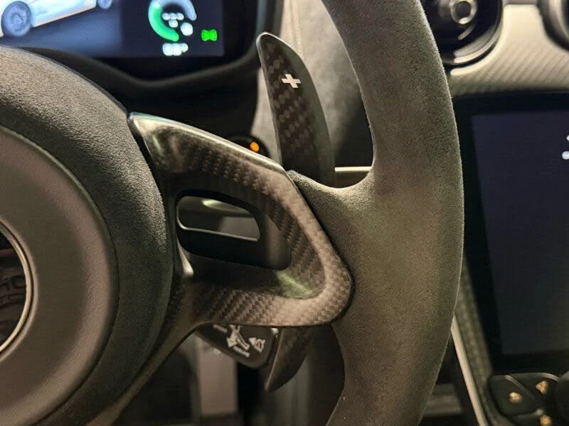 2020 McLaren 620R - Image 30 of 31