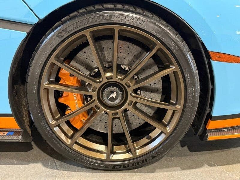 2020 McLaren 620R - Image 20 of 31