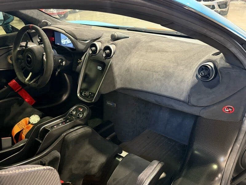 2020 McLaren 620R - Image 14 of 31