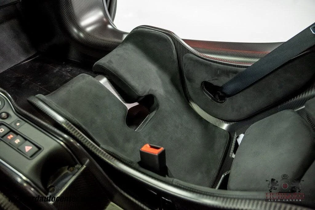 2020 McLaren 620R - Image 25 of 31