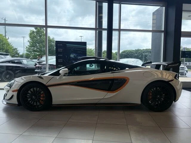 2020 McLaren 620R - Image 2 of 14