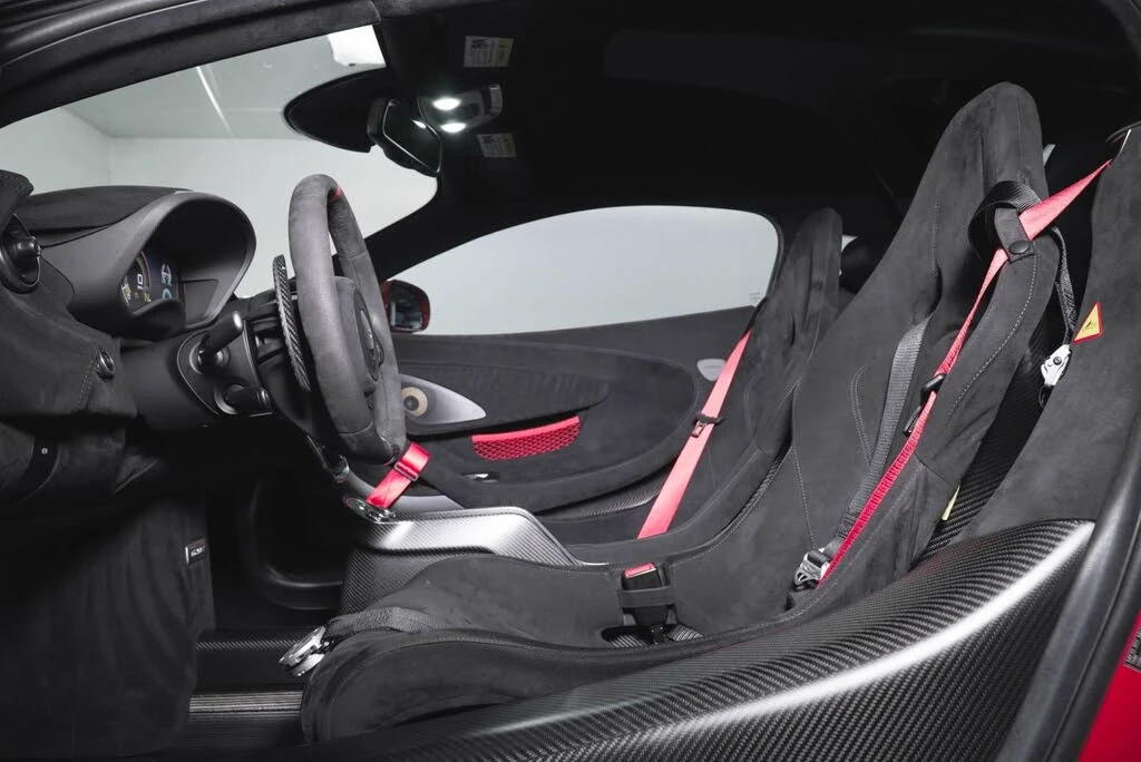 2020 McLaren 620R - Image 20 of 31