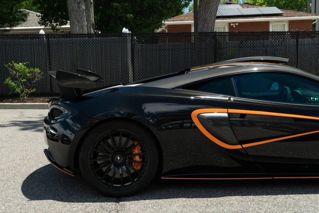 2020 McLaren 620R - Image 27 of 31