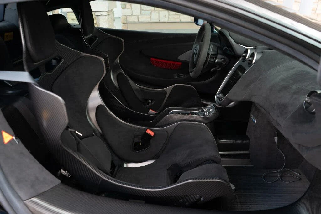 2020 McLaren 620R - Image 9 of 31