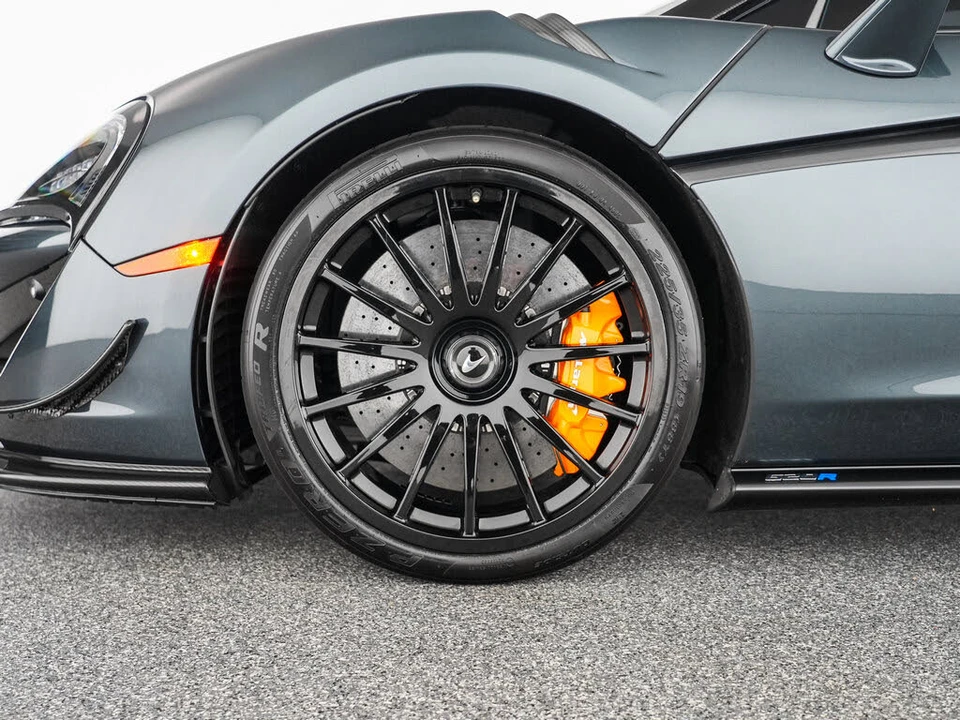 2020 McLaren 620R - Image 15 of 31