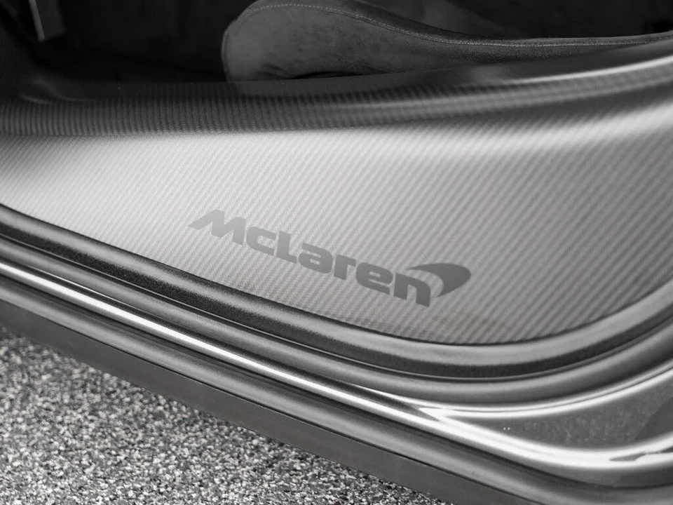 2020 McLaren 620R - Image 25 of 31