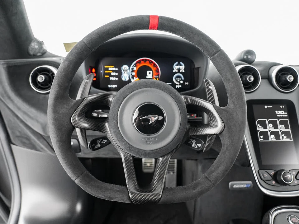 2020 McLaren 620R - Image 26 of 31