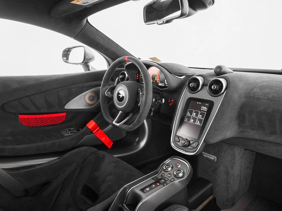 2020 McLaren 620R - Image 30 of 31