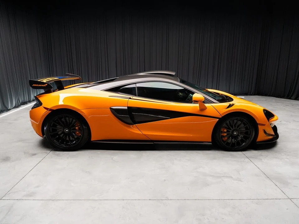 2020 McLaren 620R - Image 16 of 31