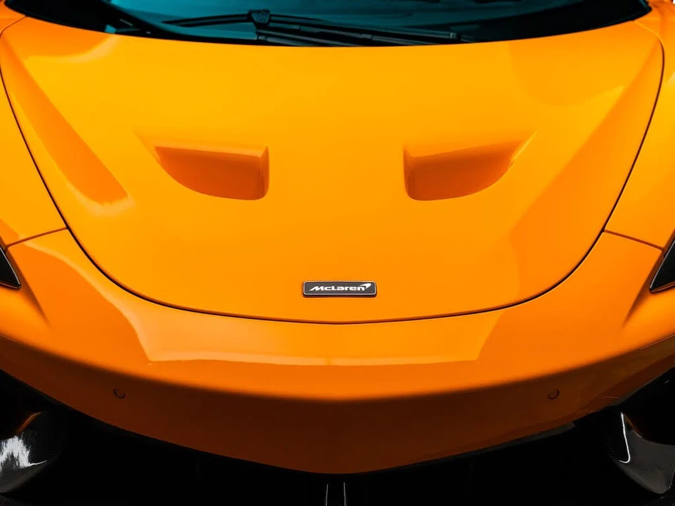 2020 McLaren 620R - Image 20 of 31