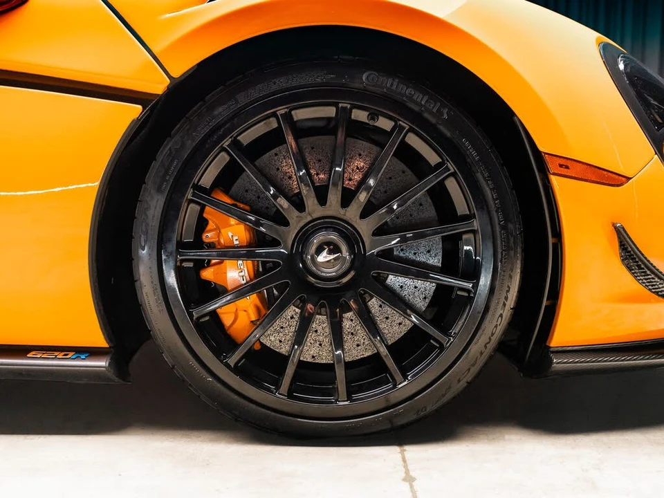 2020 McLaren 620R - Image 29 of 31