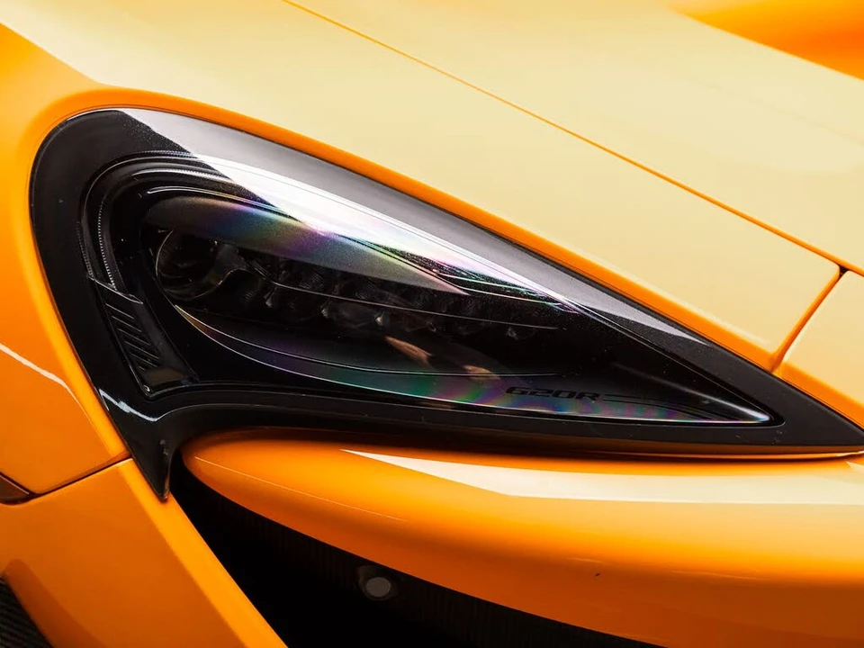 2020 McLaren 620R - Image 19 of 31