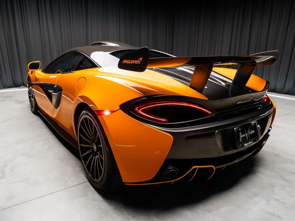 2020 McLaren 620R - Image 13 of 31