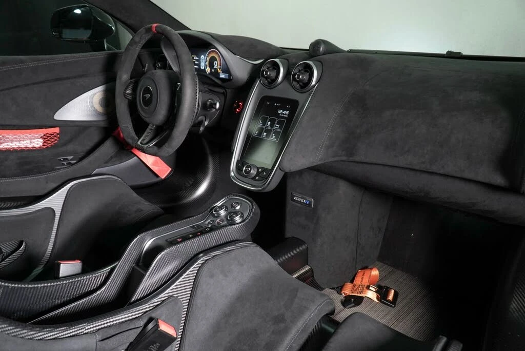 2020 McLaren 620R - Image 21 of 31