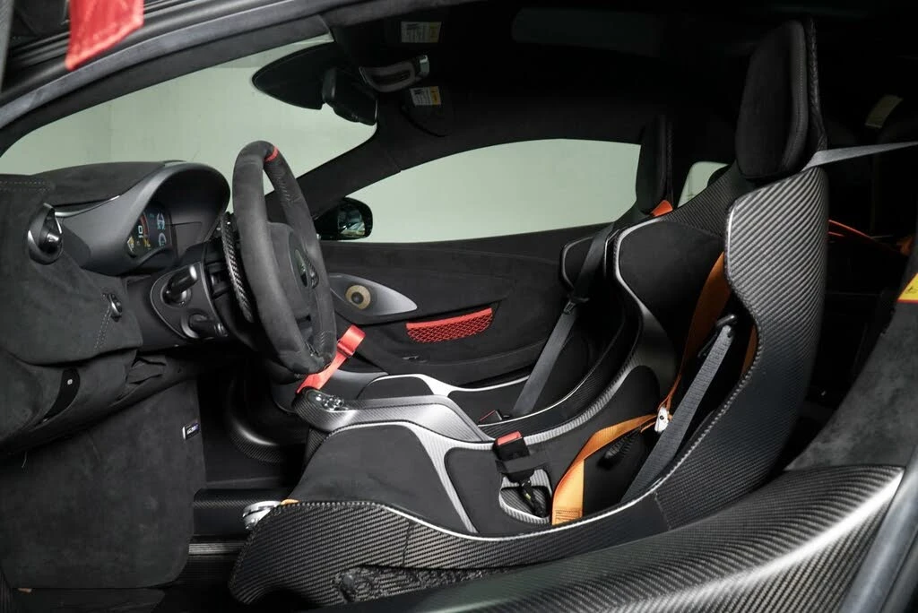 2020 McLaren 620R - Image 20 of 31