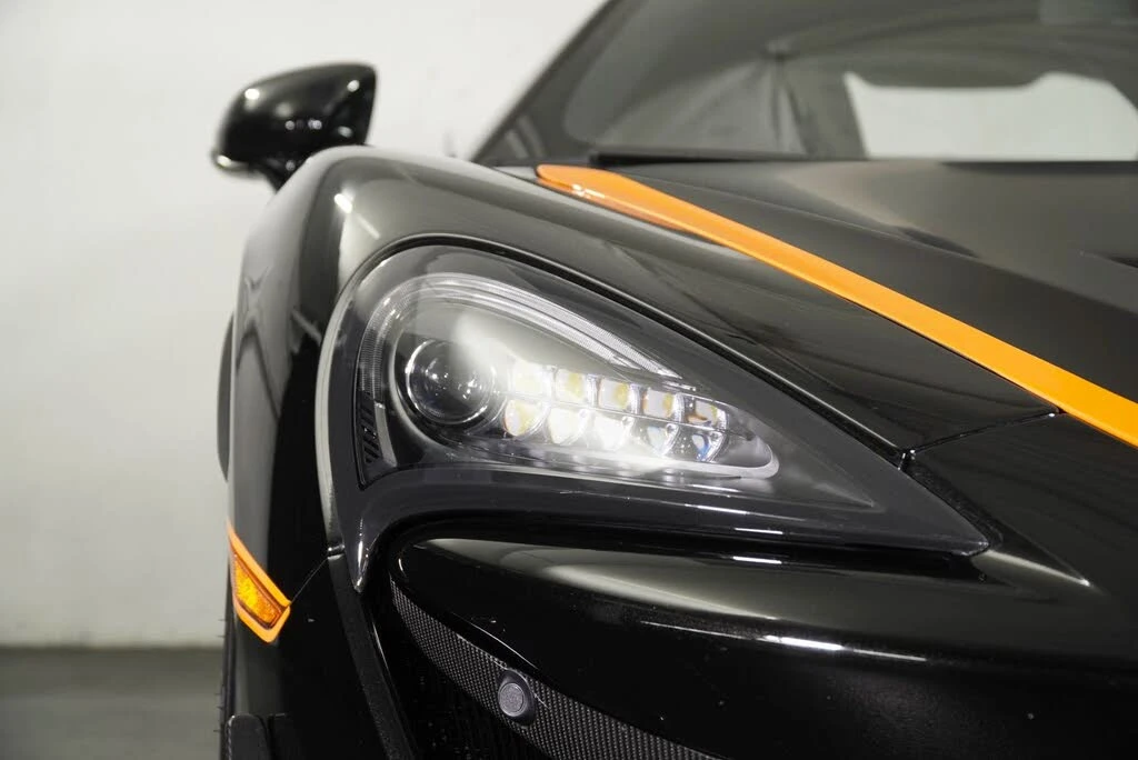 2020 McLaren 620R - Image 15 of 31