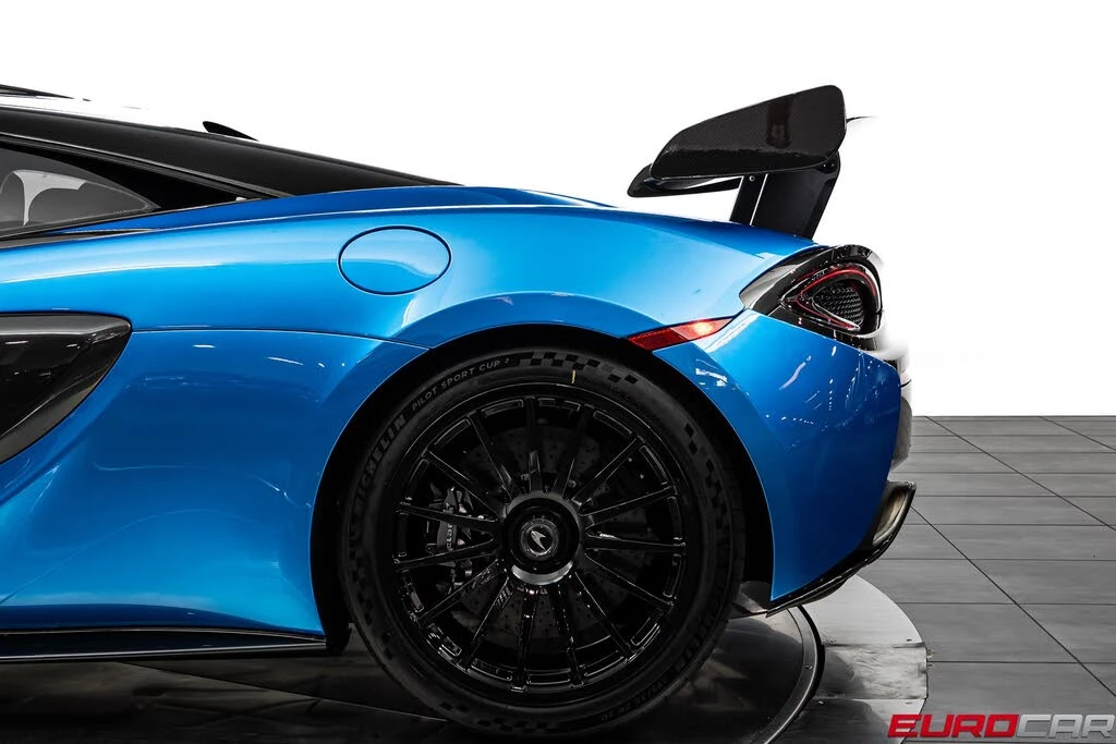2020 McLaren 620R - Image 24 of 31