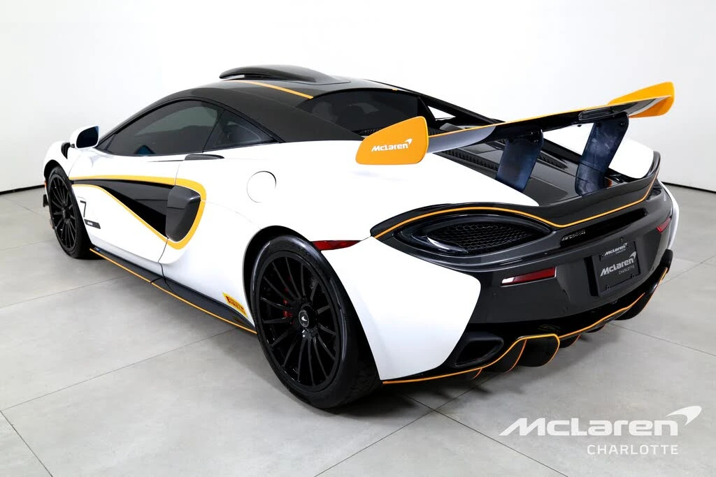 2020 McLaren 620R - Image 7 of 31