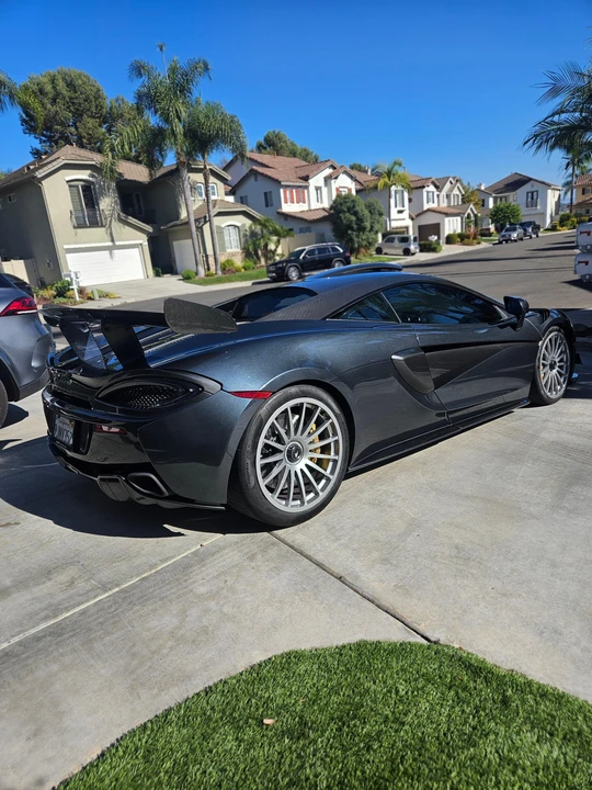 2020 McLaren 620R - Image 17 of 31