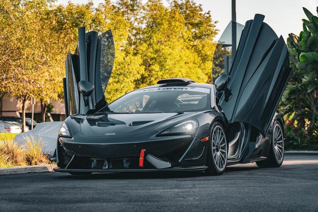 2020 McLaren 620R - Image 8 of 31