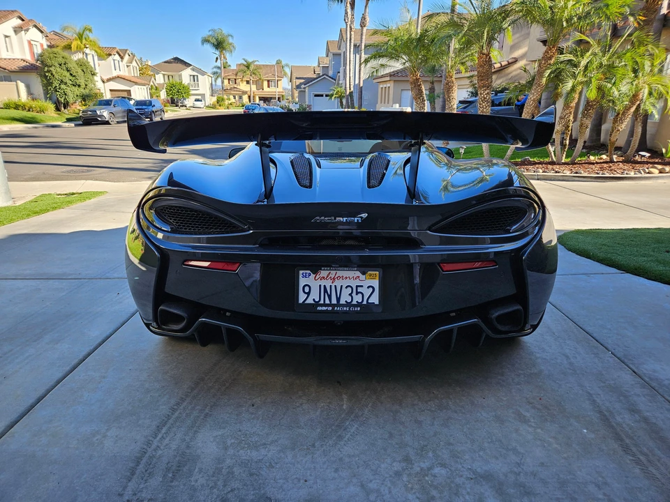 2020 McLaren 620R - Image 16 of 31