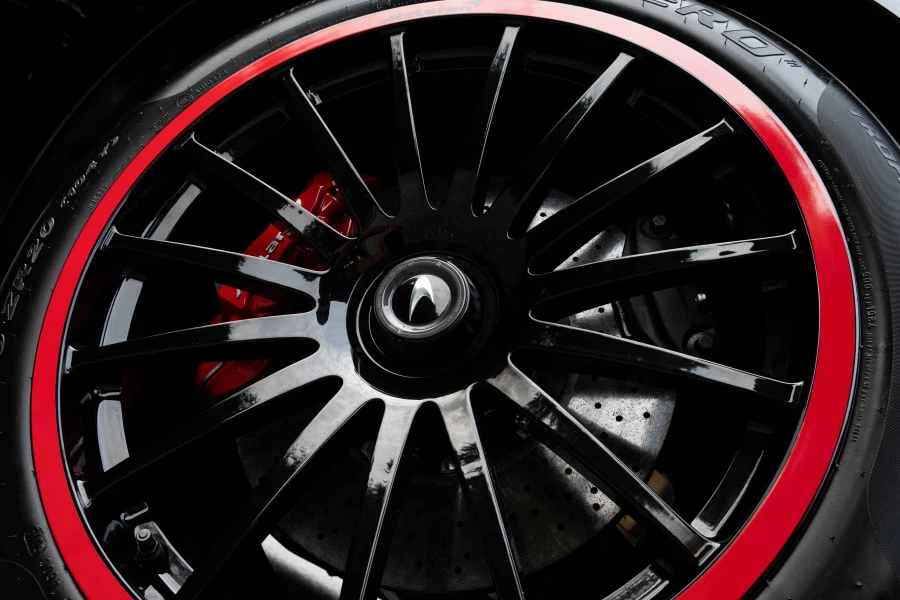 2020 McLaren 620R - Image 24 of 31