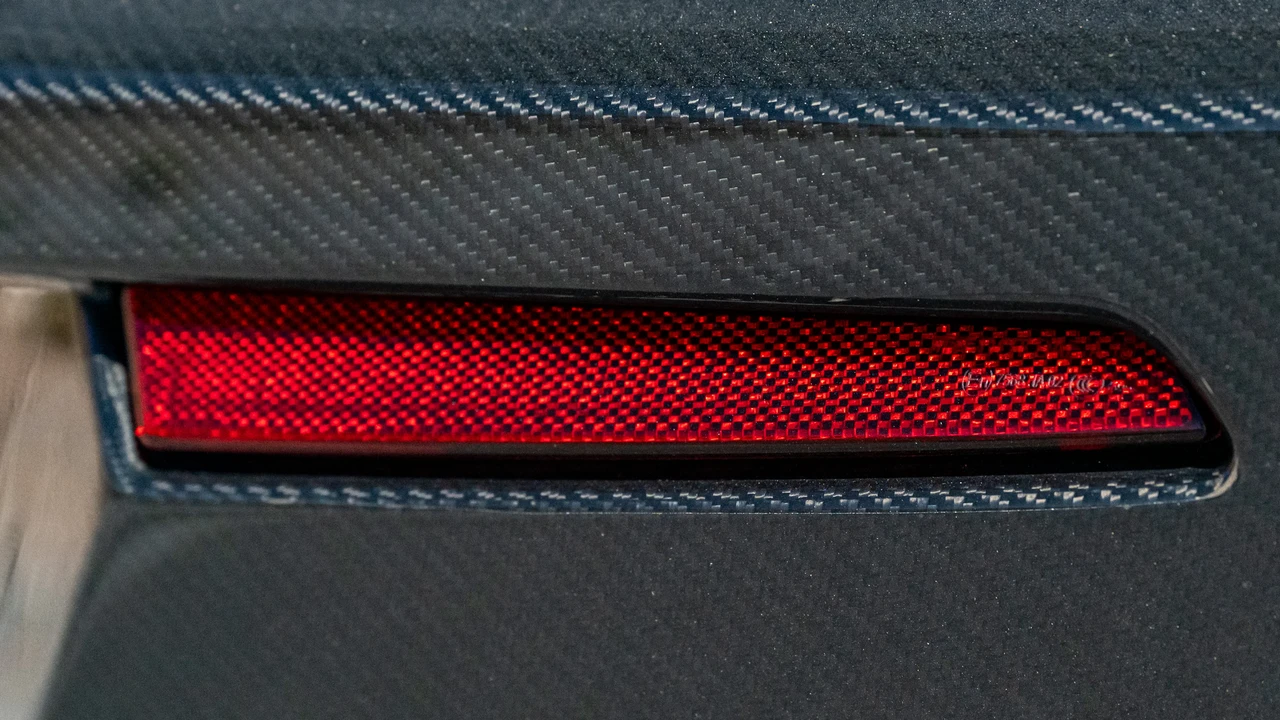 2020 McLaren 620R - Image 25 of 31