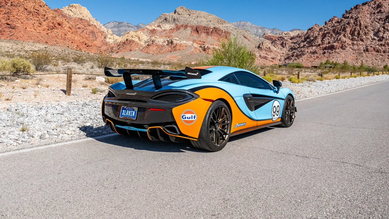 2020 McLaren 620R - Image 4 of 31