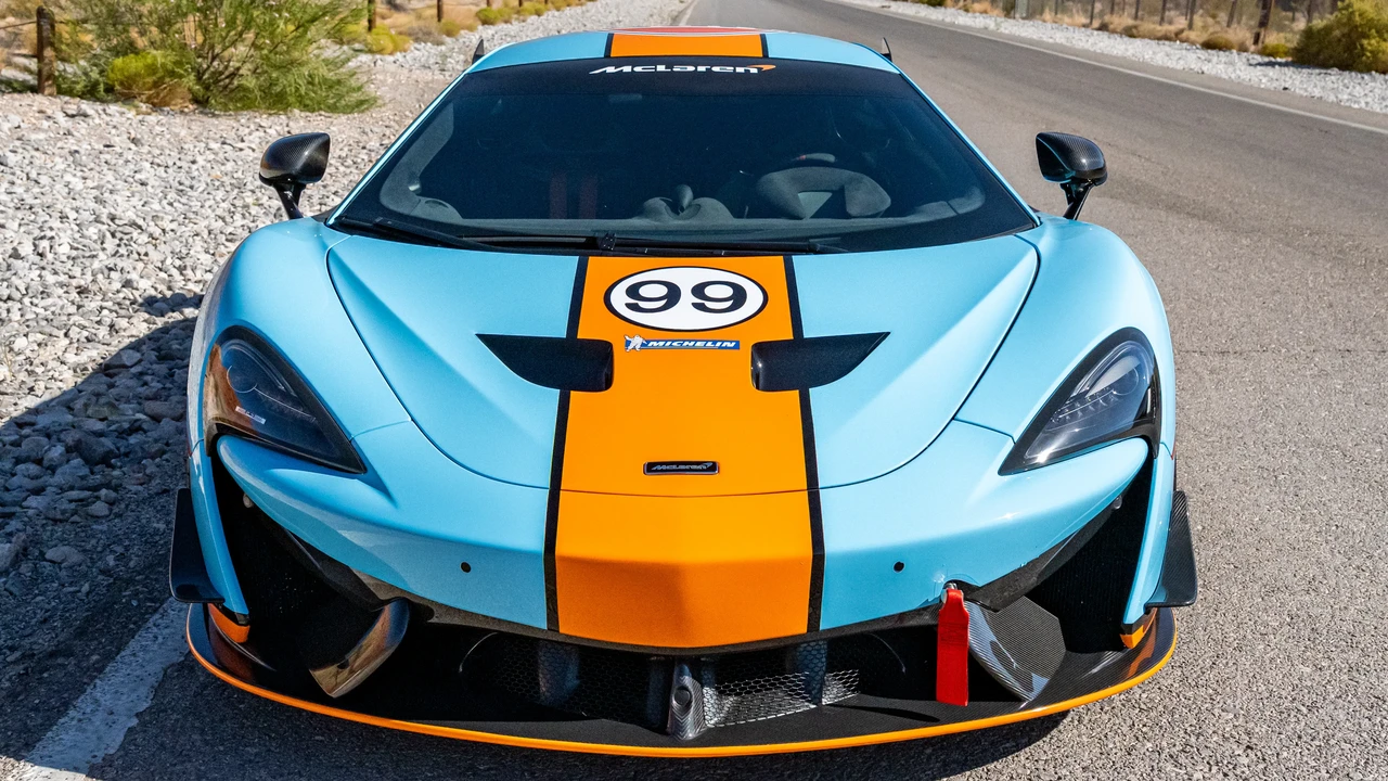 2020 McLaren 620R - Image 16 of 31
