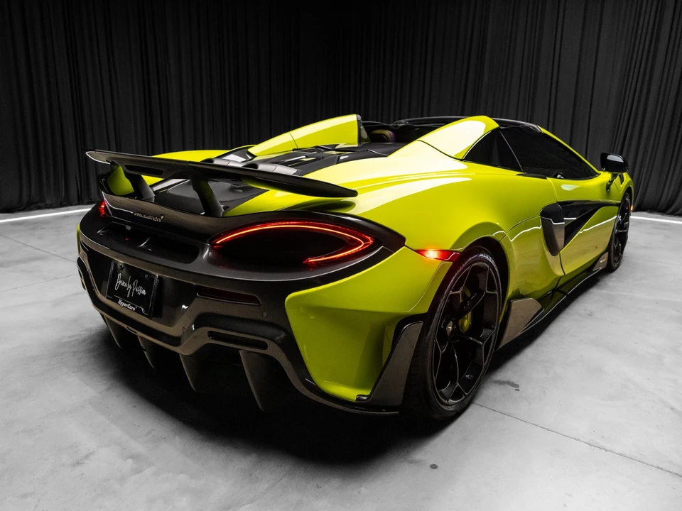 2020 McLaren 675LT - Image 15 of 31