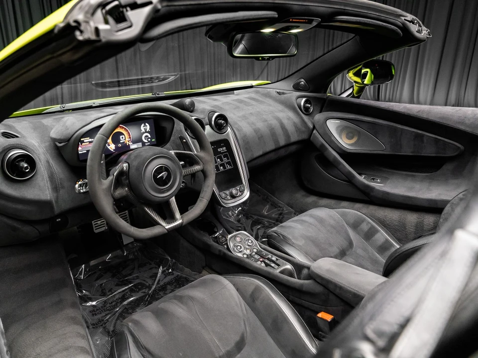 2020 McLaren 675LT - Image 5 of 31