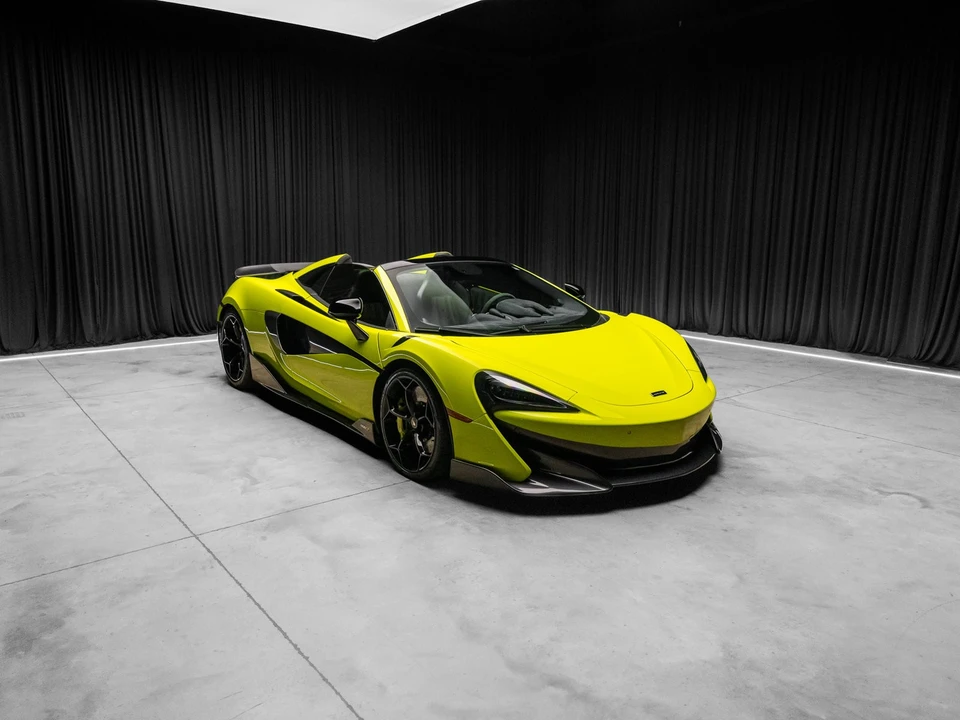 2020 McLaren 675LT - Image 17 of 31