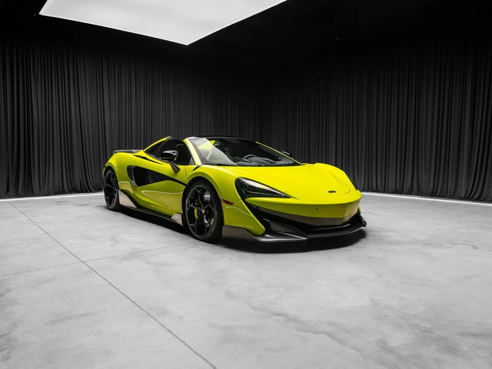 2020 McLaren 675LT - Image 2 of 31