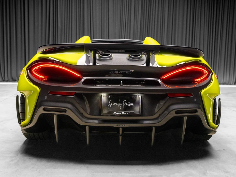 2020 McLaren 675LT - Image 4 of 31