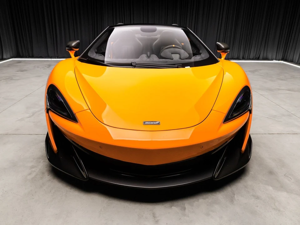 2020 McLaren 675LT - Image 10 of 31