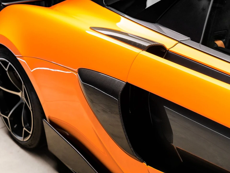 2020 McLaren 675LT - Image 30 of 31