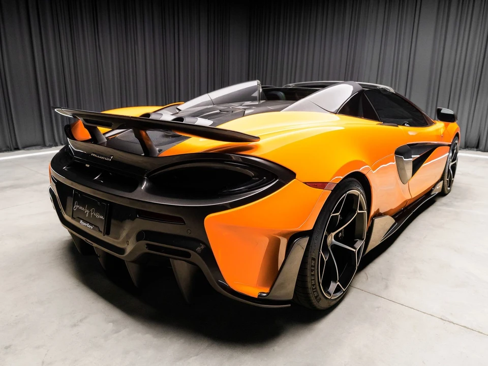 2020 McLaren 675LT - Image 15 of 31