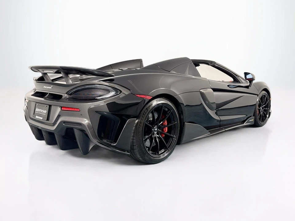 2020 McLaren 675LT - Image 9 of 31
