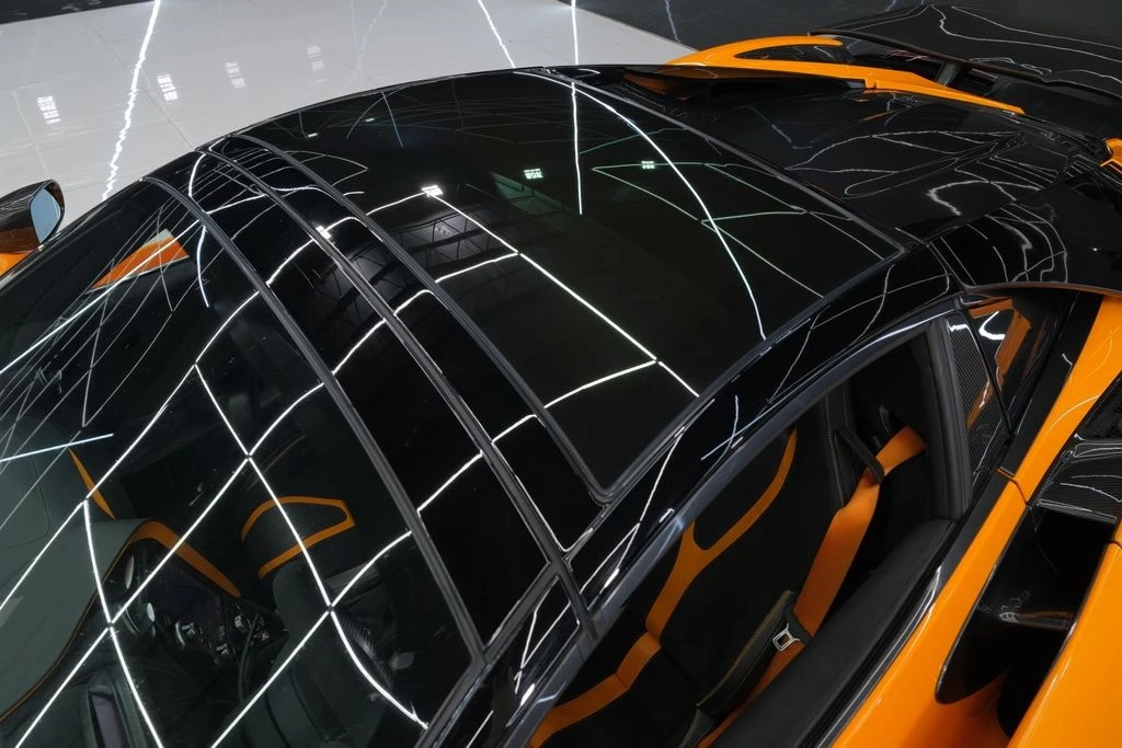 2020 McLaren 720S - Image 24 of 31