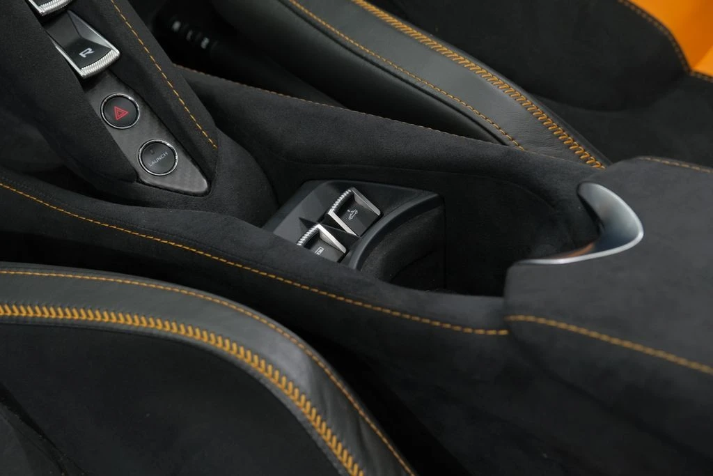 2020 McLaren 720S - Image 18 of 31