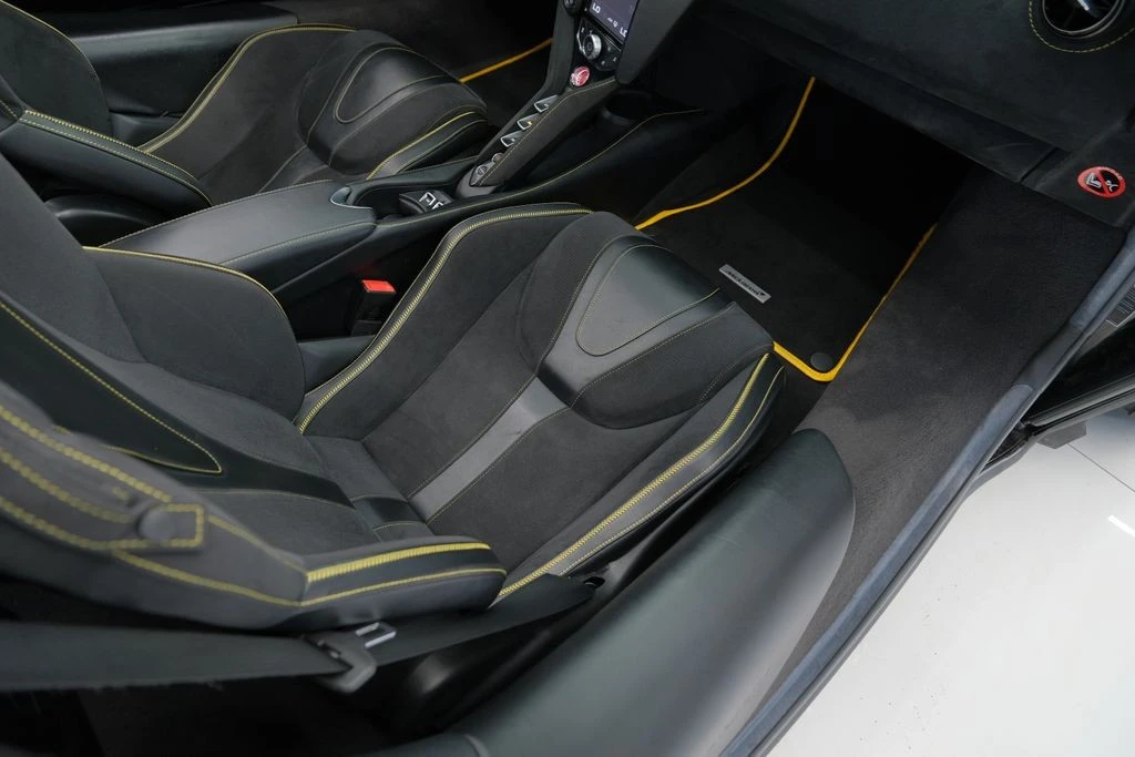 2020 McLaren 720S - Image 30 of 31
