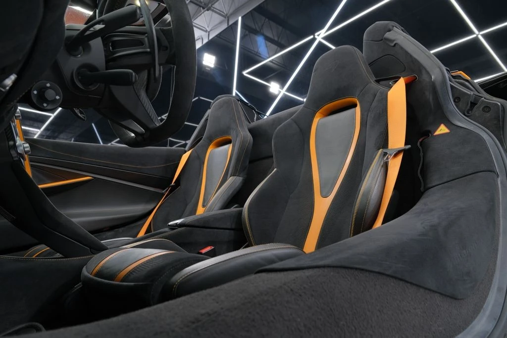 2020 McLaren 720S - Image 14 of 31