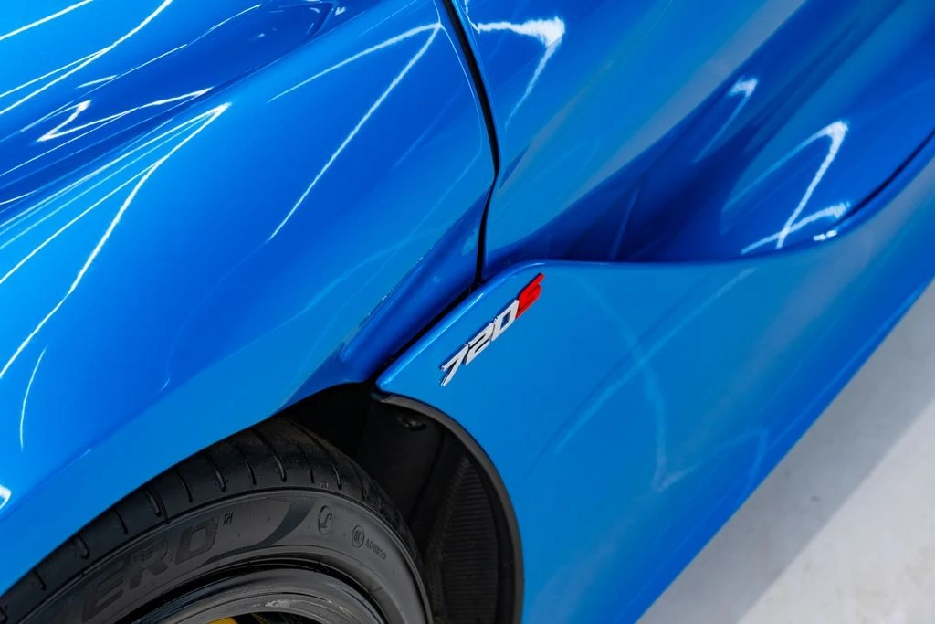 2020 McLaren 720S - Image 24 of 31