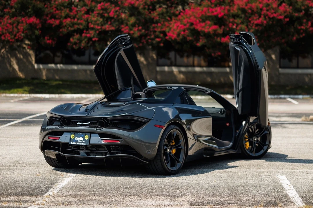 2020 McLaren 720S - Image 18 of 21