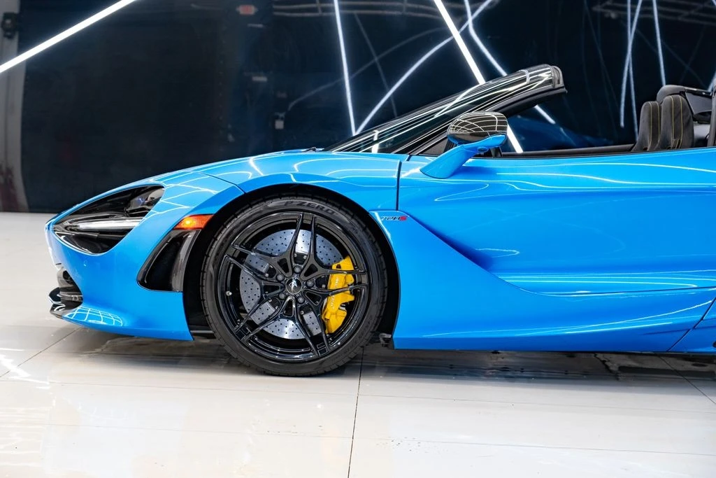 2020 McLaren 720S - Image 11 of 31
