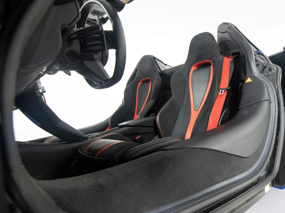 2020 McLaren 720S Spider - Image 30 of 31